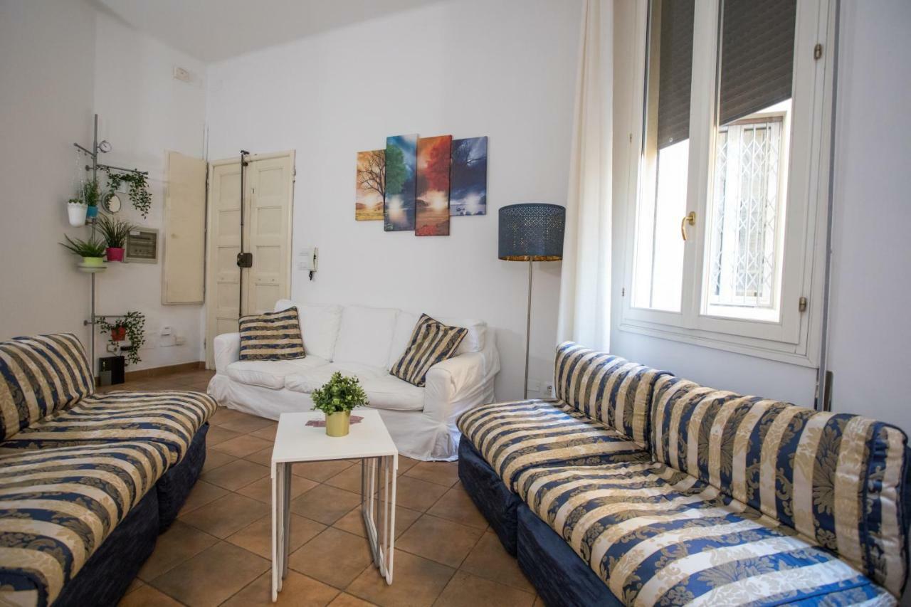 Affittacamere Le Camere Di Porta San Felice - Self Check In Bologna Ngoại thất bức ảnh